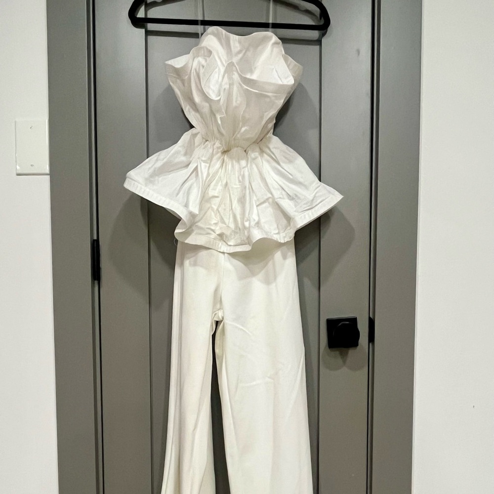Show-stopper White Women's Wide-leg Jumpsuit